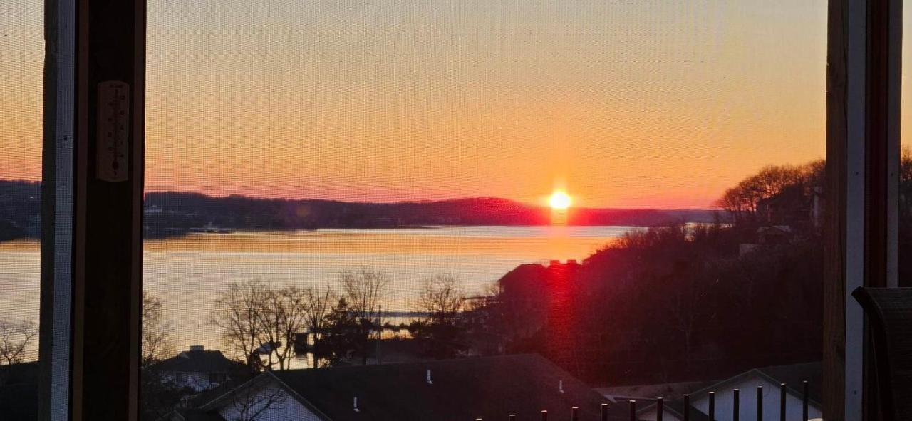Gourgeous Lake Views, Amazing Susets, On Main Channel Lake Ozark Εξωτερικό φωτογραφία