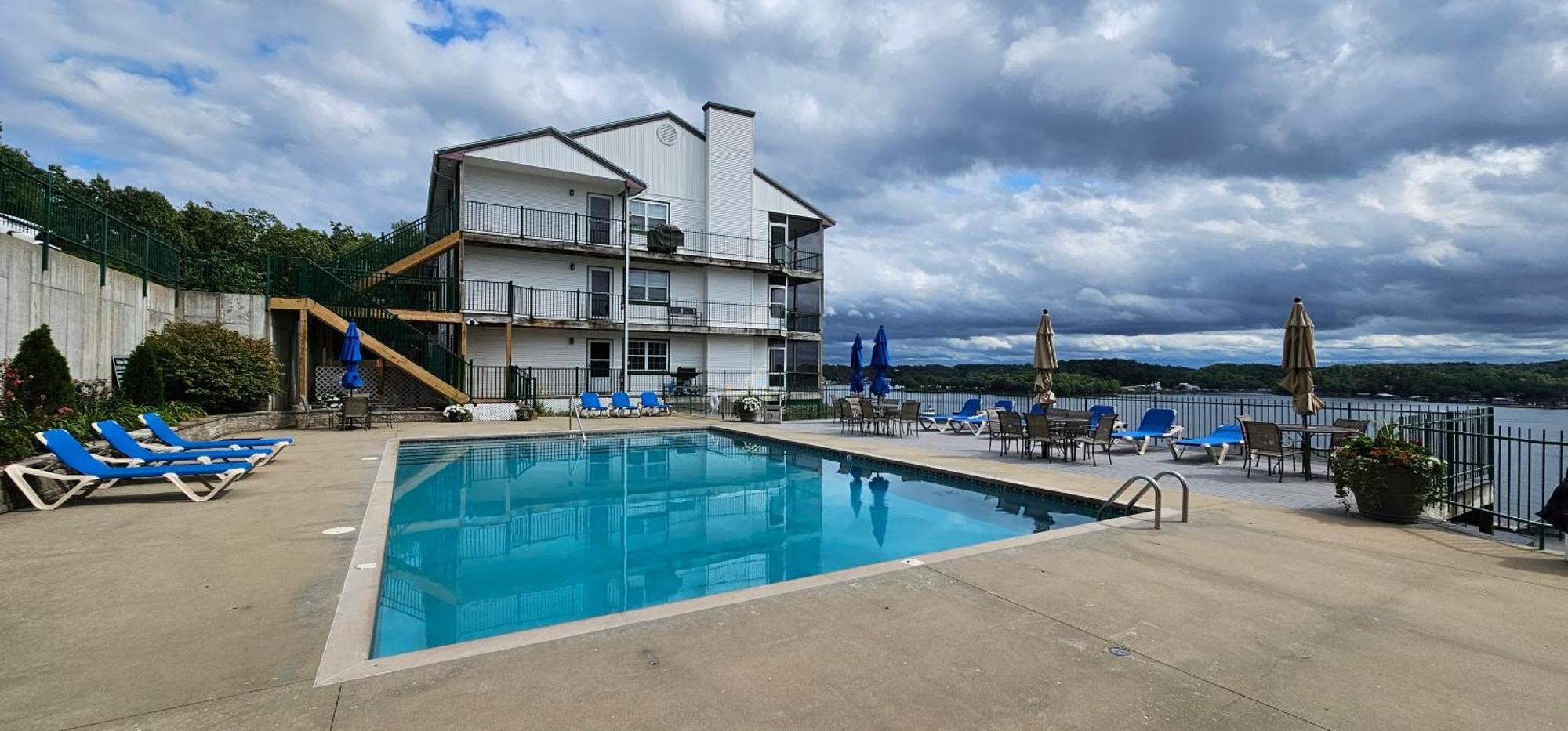 Gourgeous Lake Views, Amazing Susets, On Main Channel Lake Ozark Εξωτερικό φωτογραφία